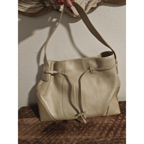 Harold's Handbags - Harold's Metallic Leather Tote Style Shoulder Bag EUC